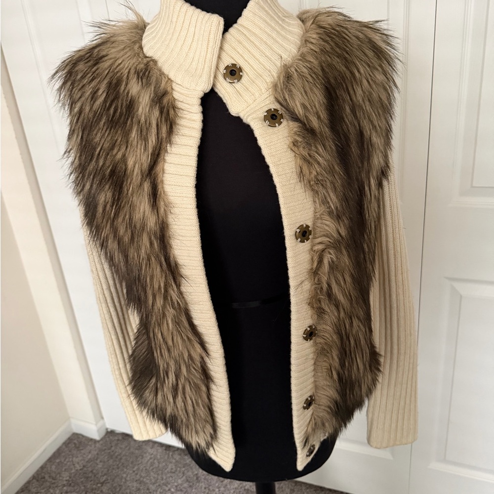 Michael Kors Cream Ribbed Sweater